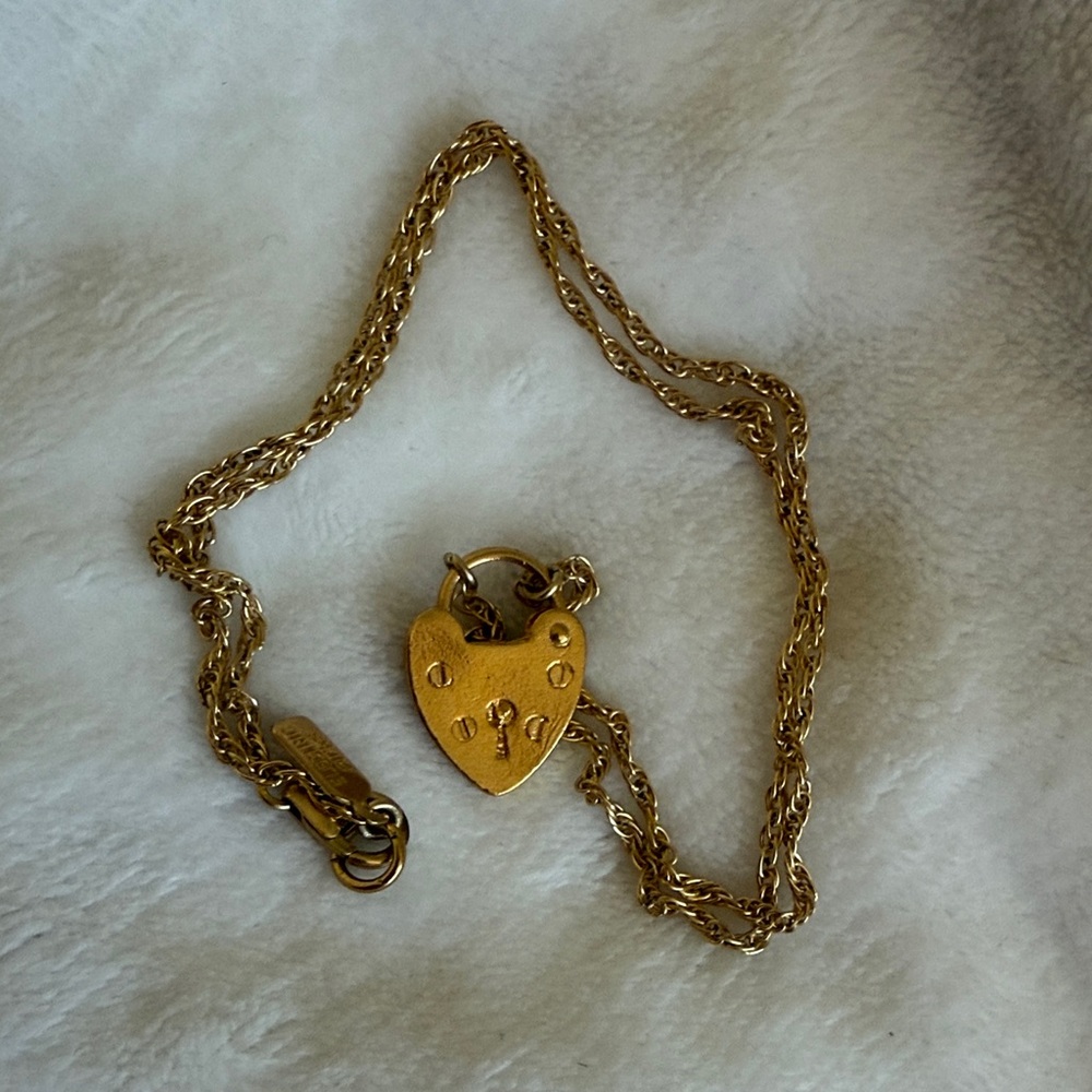 Gold Heart Pendant Electric Picks Necklace